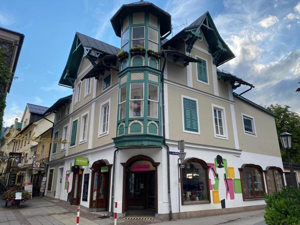 Zentrale Lage In - 2 *